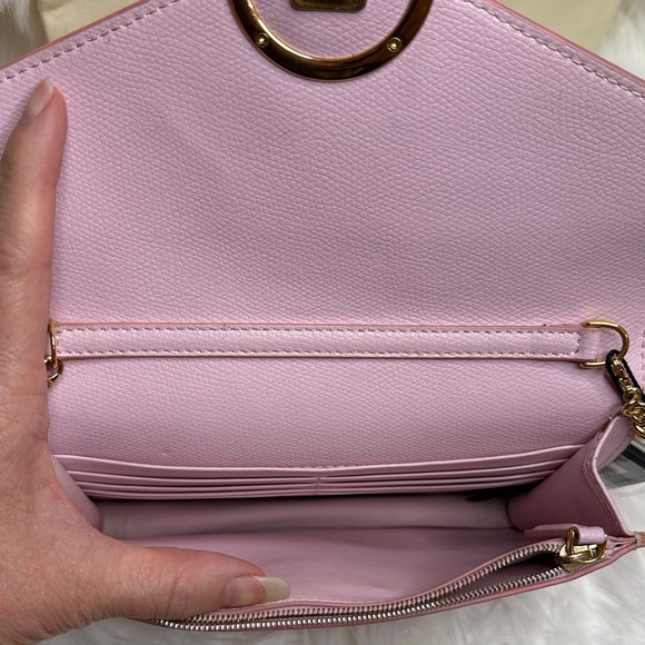 Fendi WOC - Picture 10 of 12